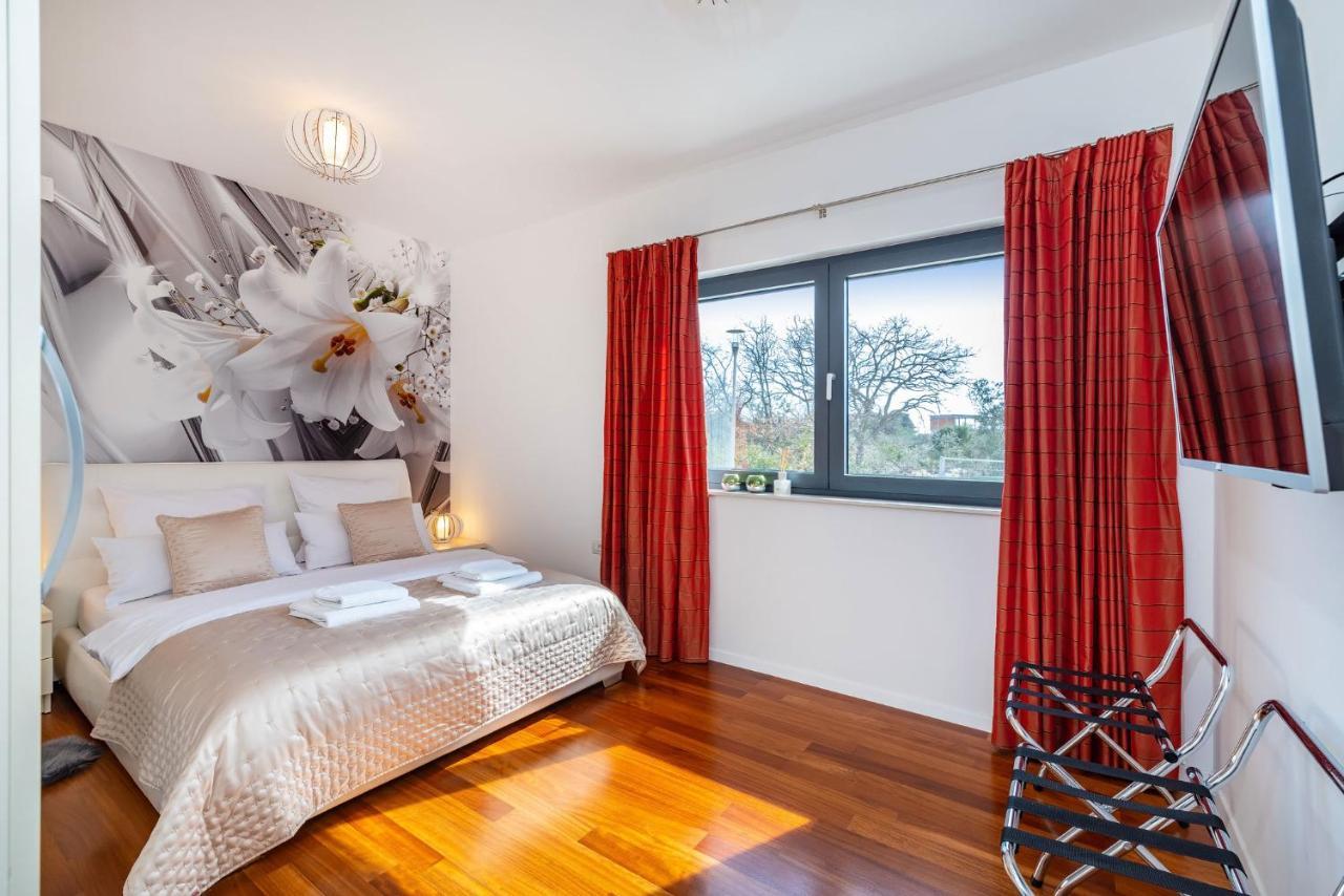Apartman Darija Sukosan Bagian luar foto